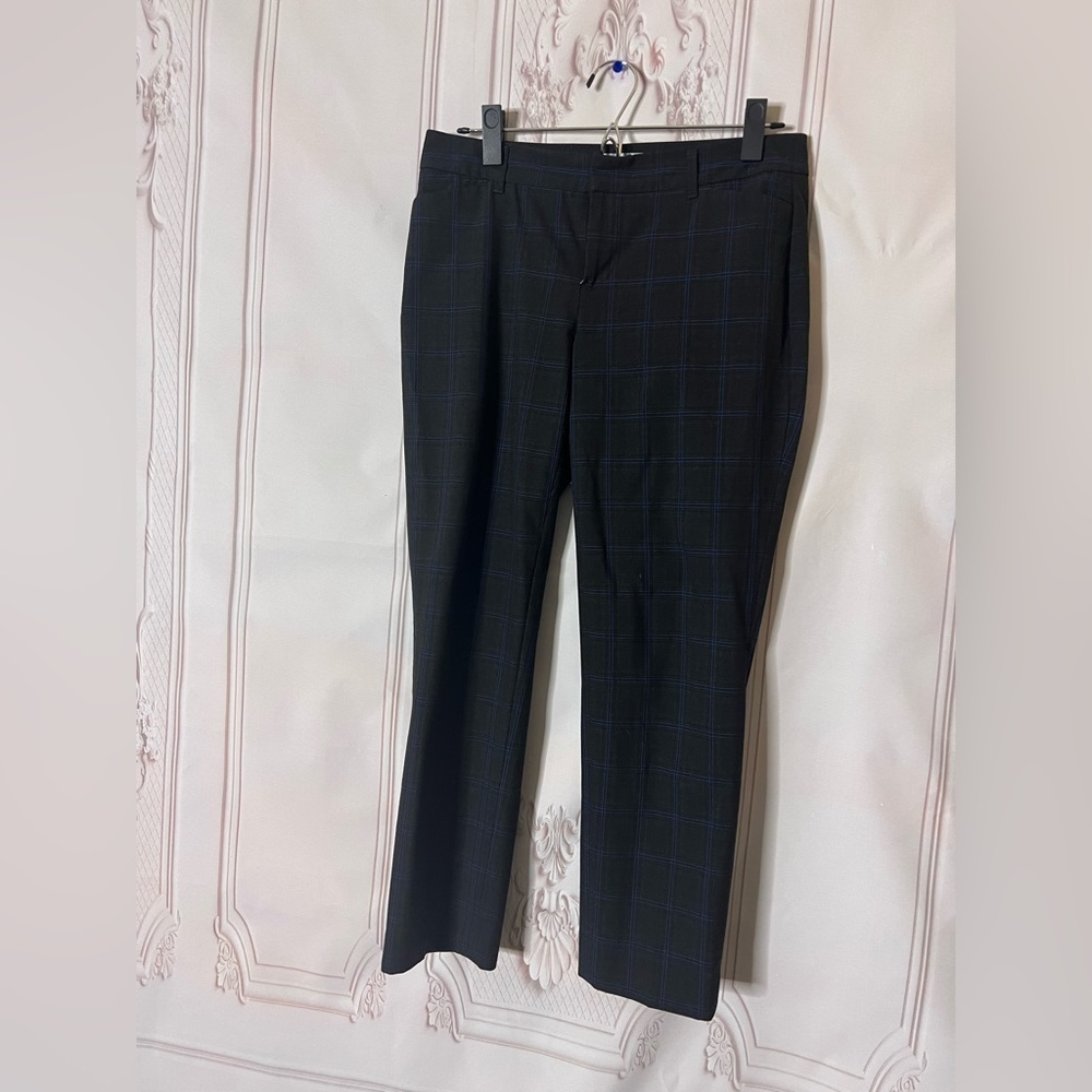 Slim cropped plaid pants